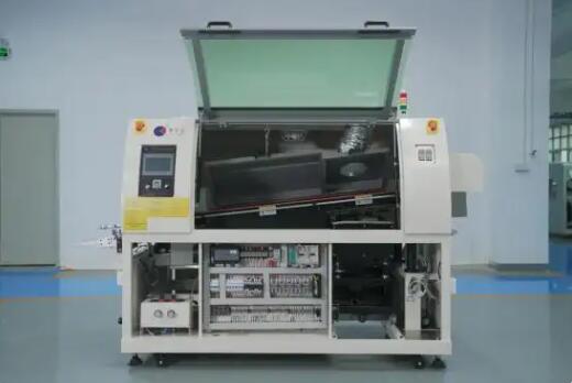 一文读懂：如何选择适合自己工厂的波峰焊设备？